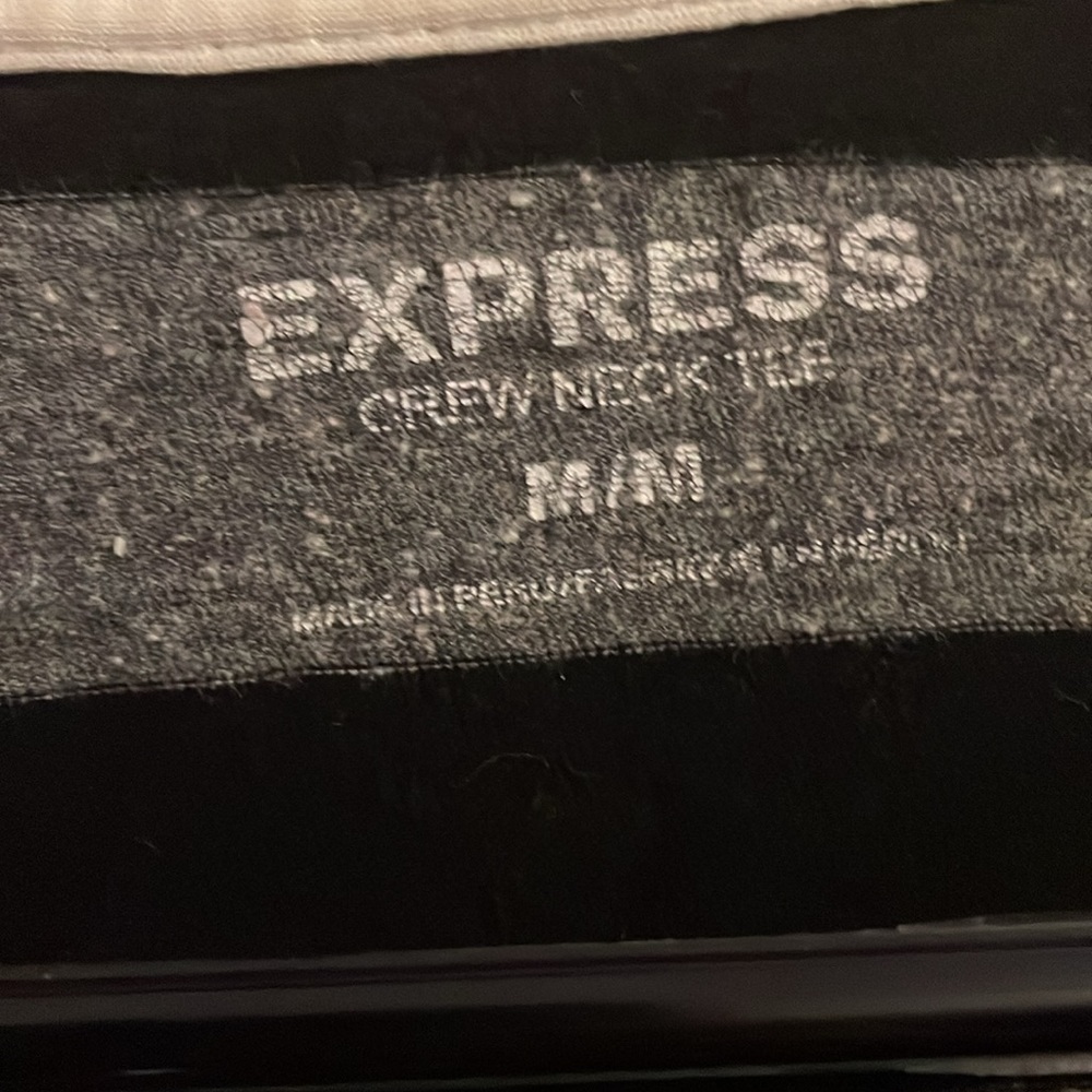 Express t-shirt - Picture 3 of 4